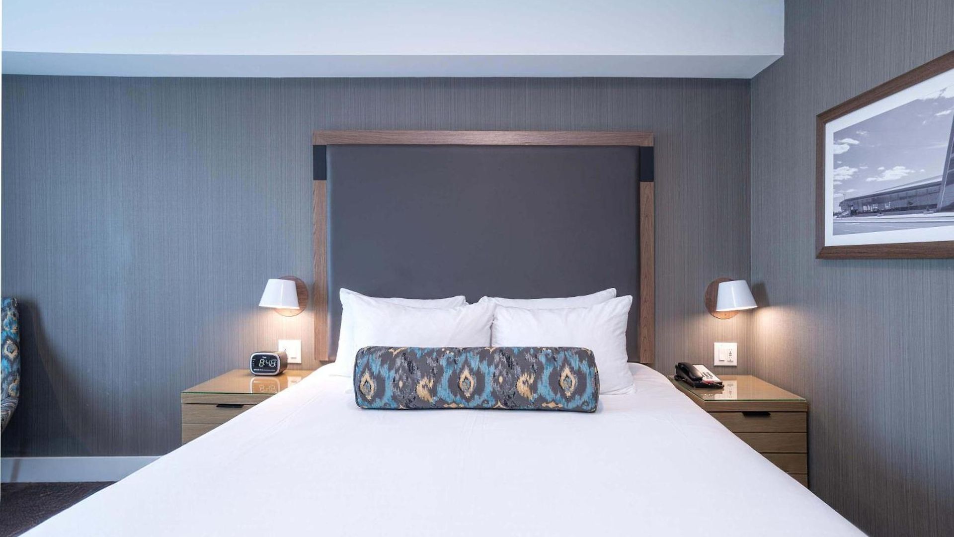 Sandman Signature Airport 4* Ottawa