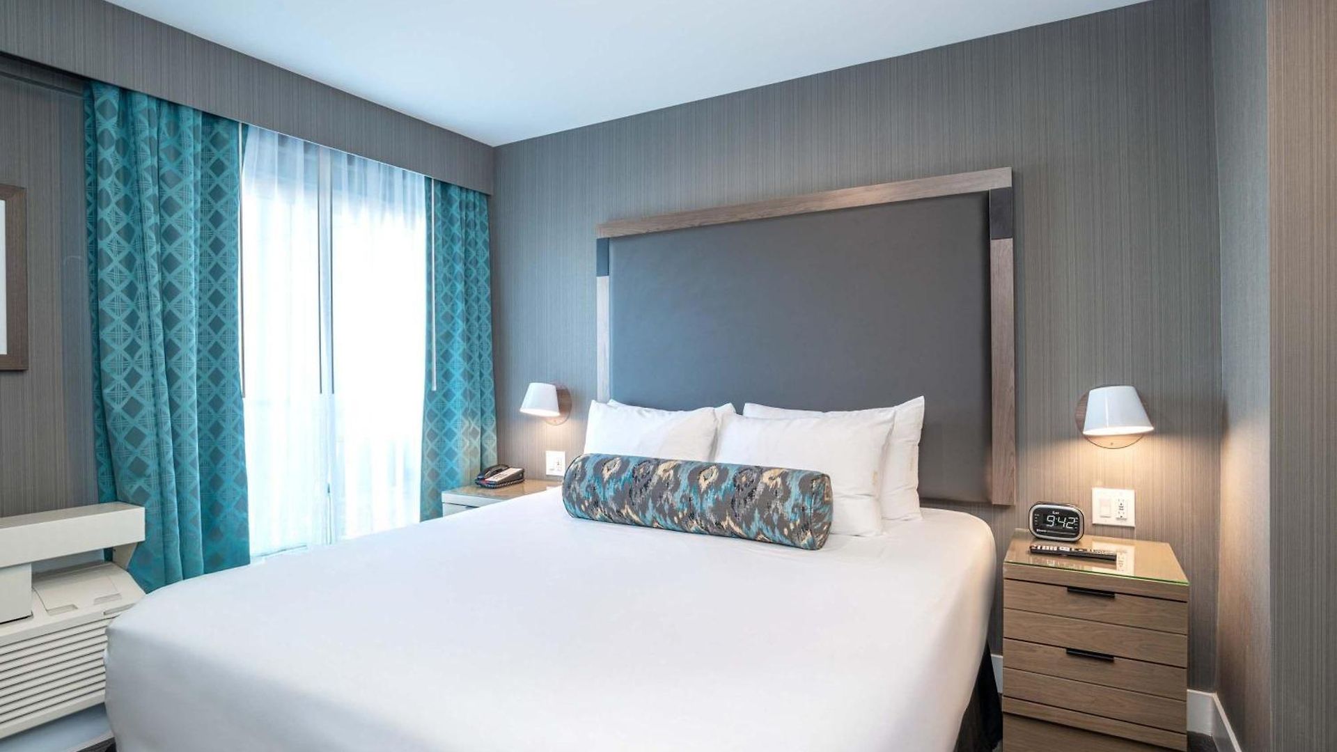 Sandman Signature Airport 4* Ottawa