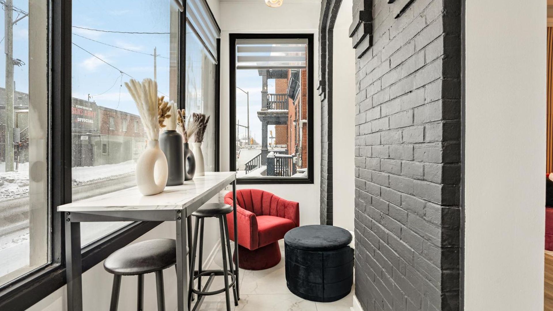 Parlour Hotel 4*