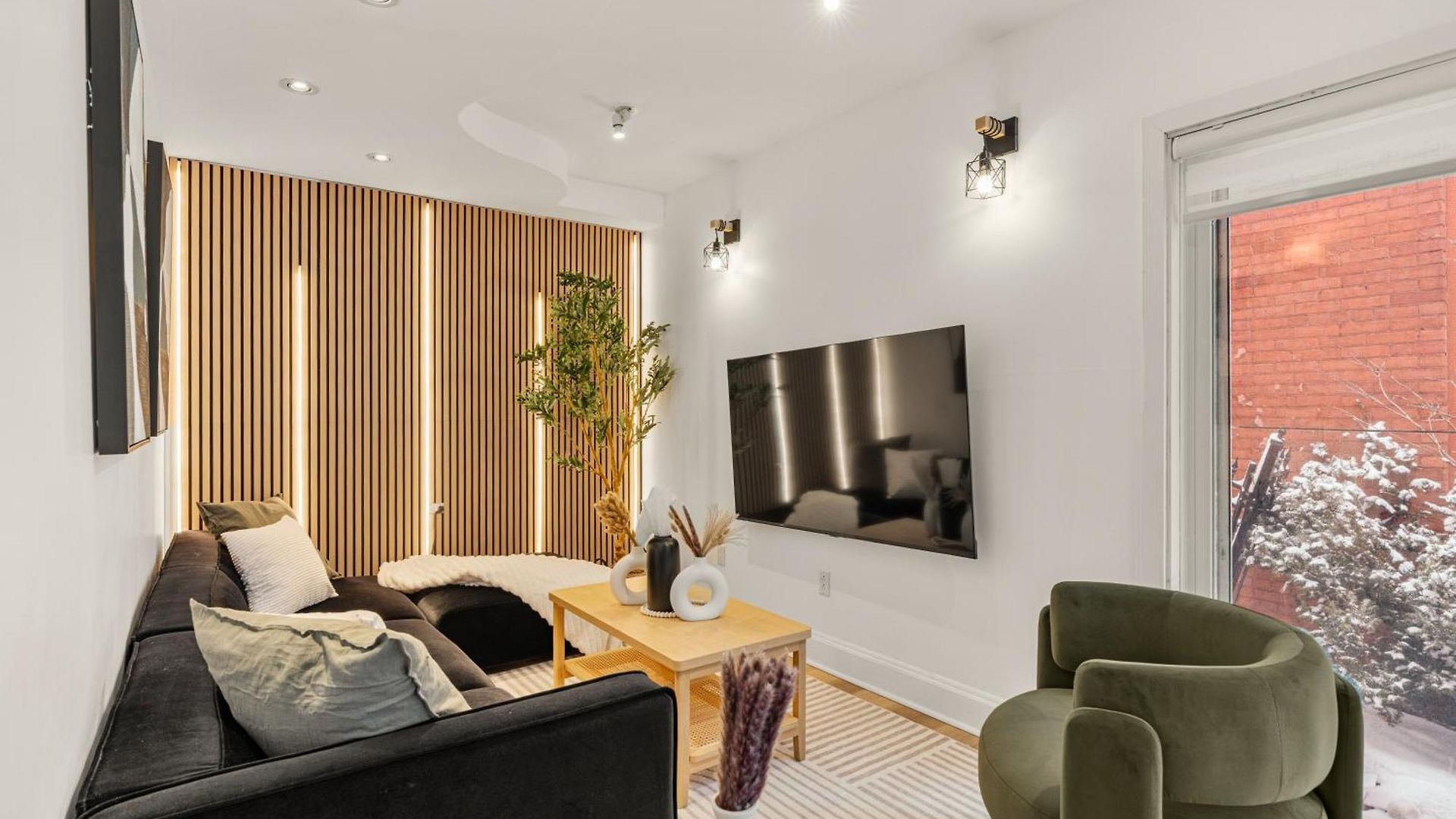 Parlour Hotel 4*