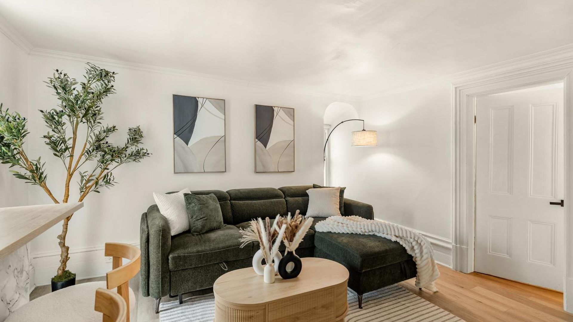 Parlour Hotel