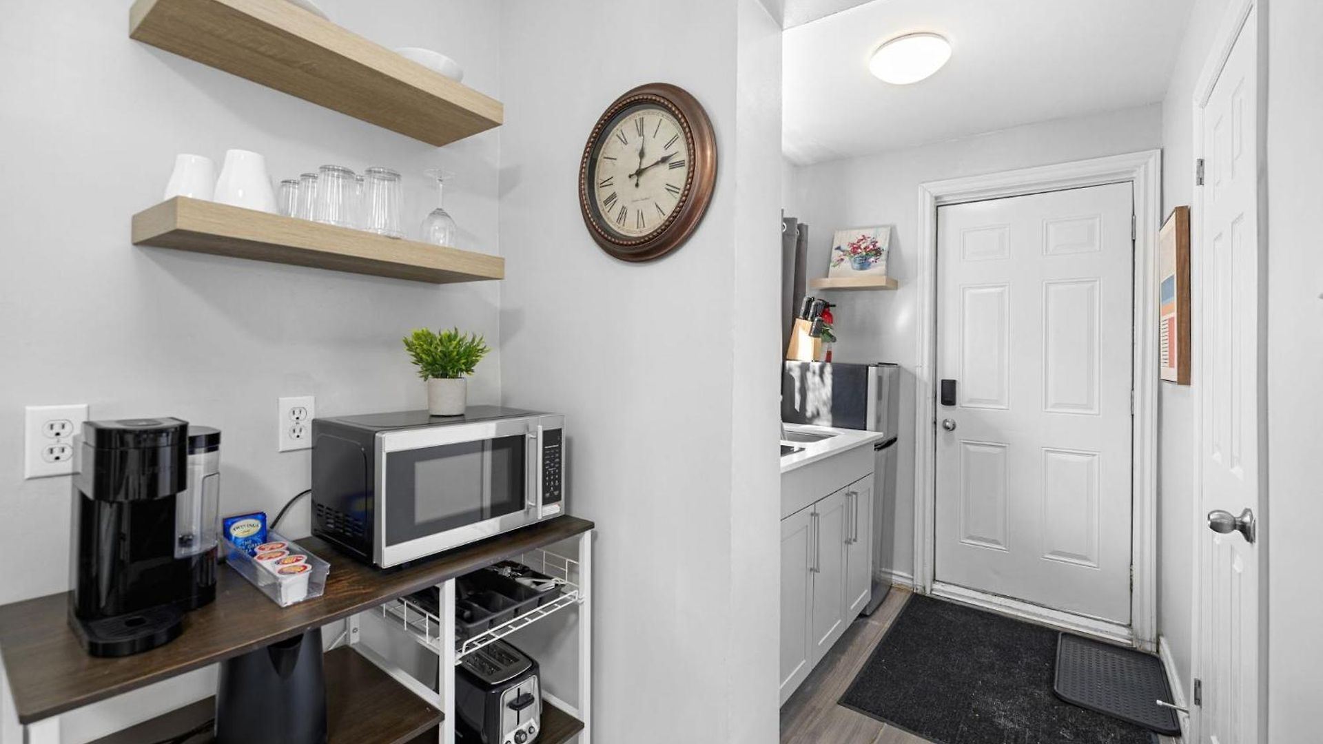 Modern By Byward Market & Rideau Centre Apartment Ottawa