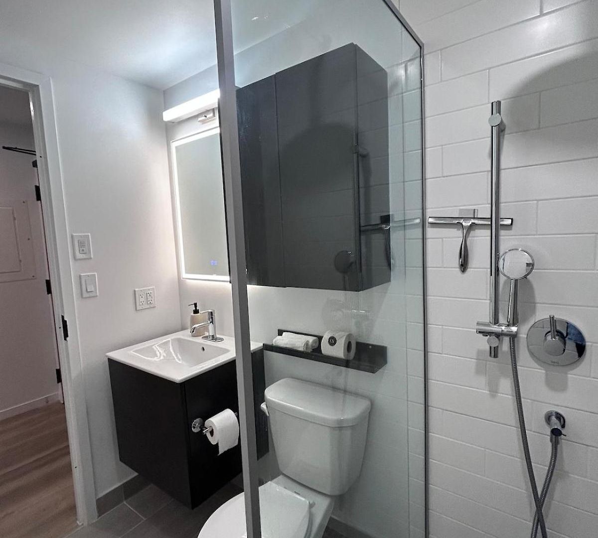 Modern In The Heart Of Westboro Apartment