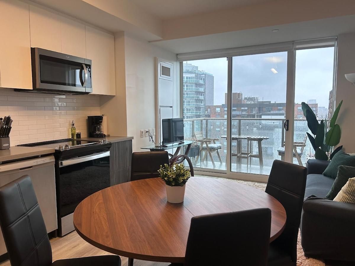 Modern In The Heart Of Westboro Apartment Ottawa