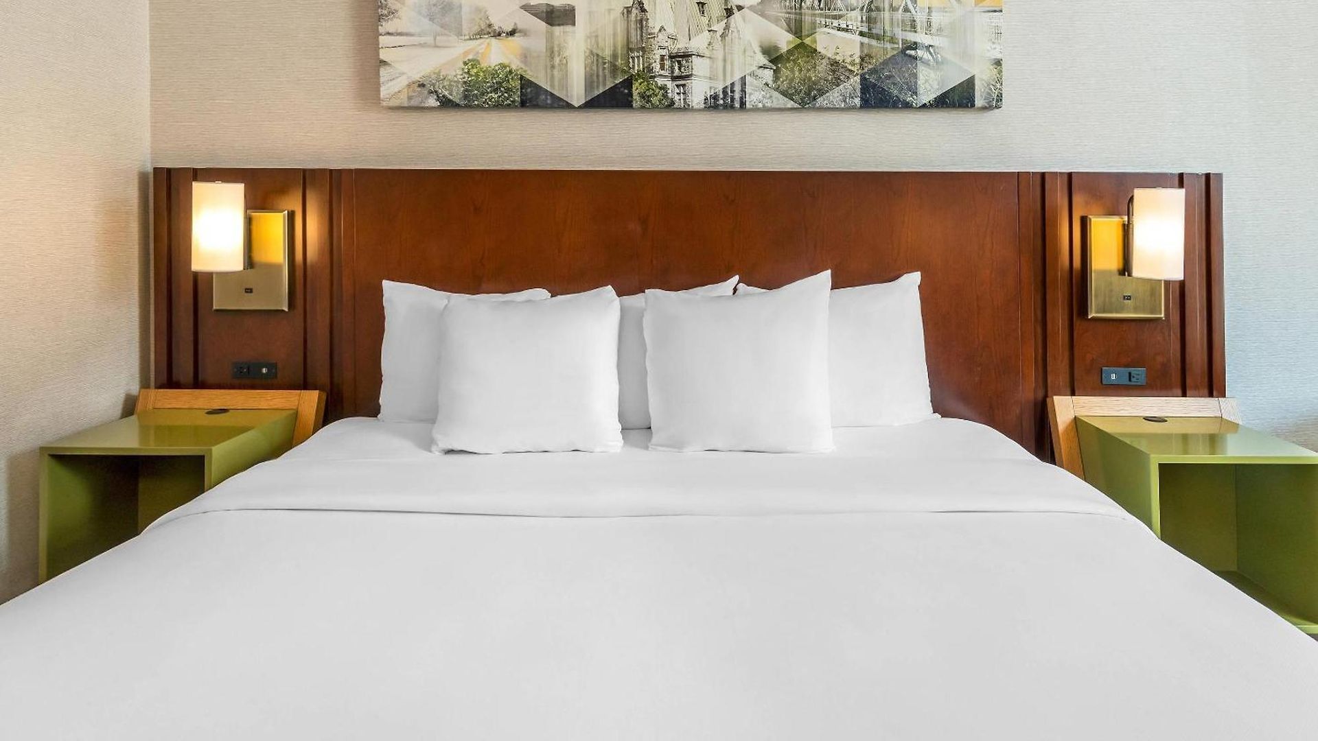 Inn Comfort Kanata West
