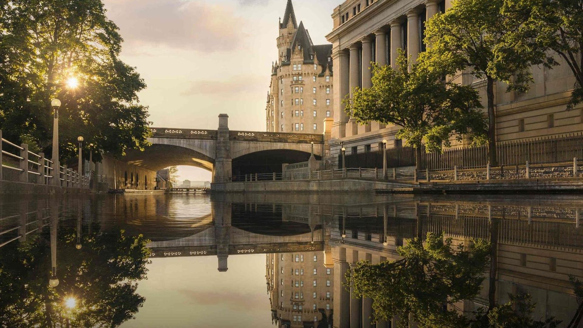 Fairmont Chateau Laurier Hotel