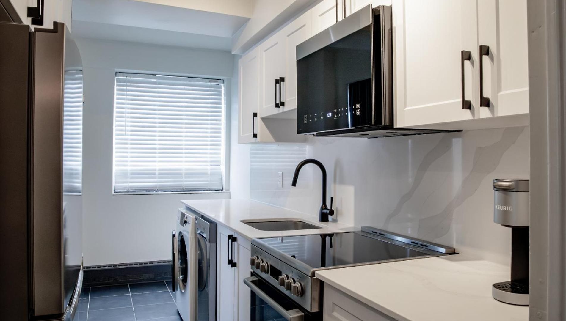 Embassy & 3* Ottawa