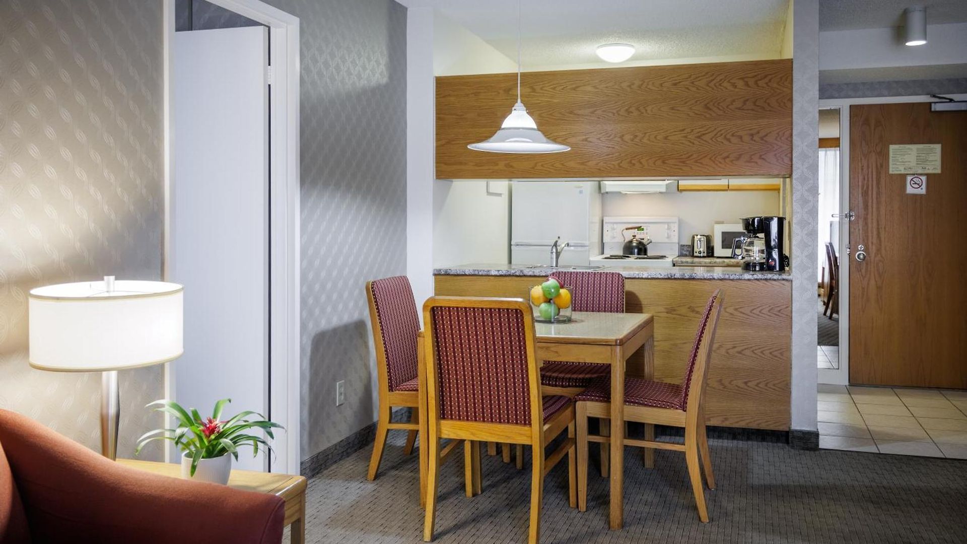 Cartier Place Hotel 3*