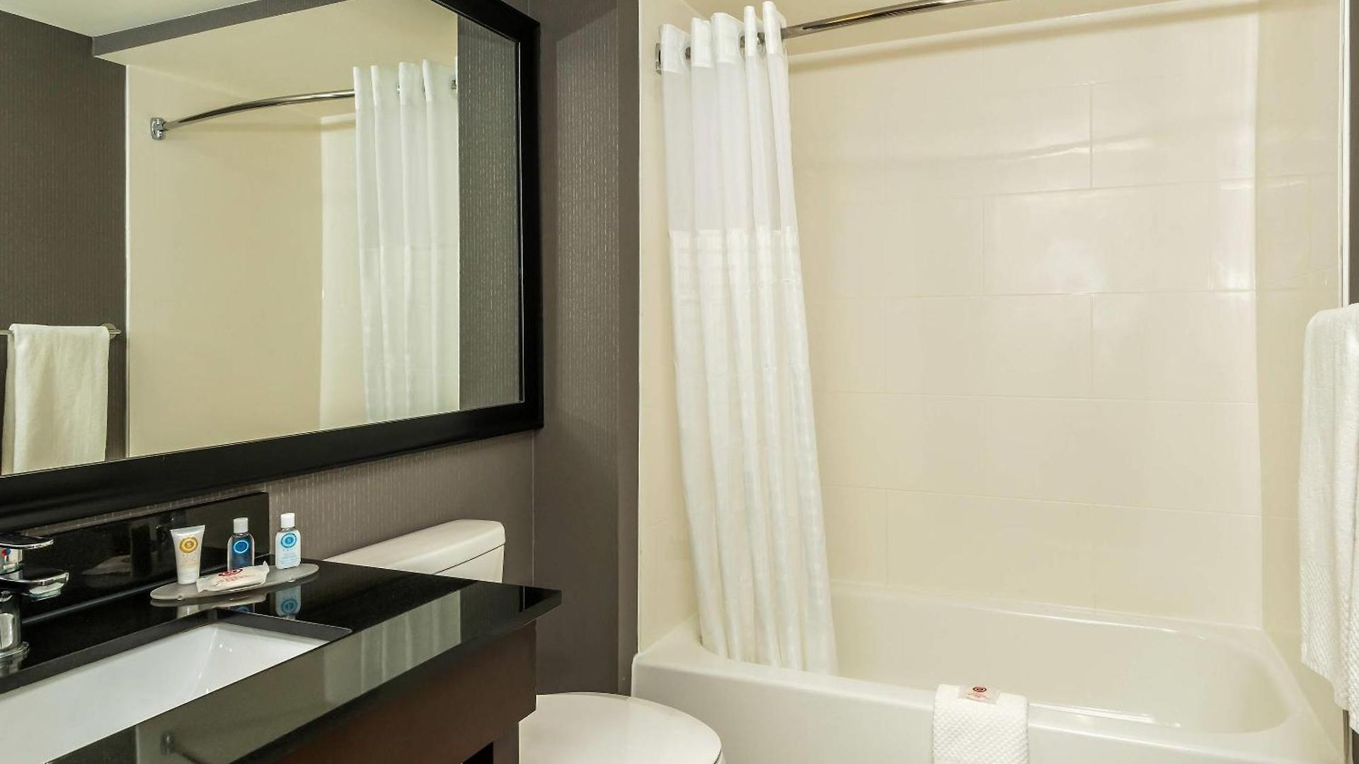 Inn Comfort Kanata West