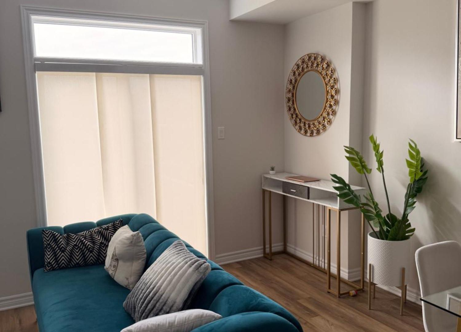 Homestay The Crown Ottawa