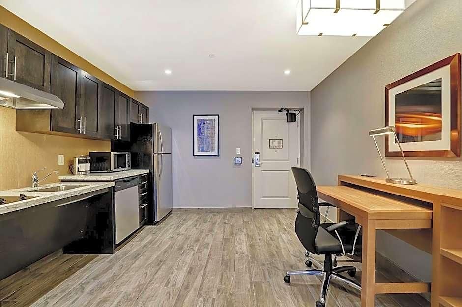 Homewood By Hilton Kanata Hotel