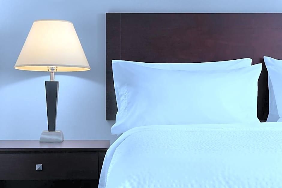 East By Ihg Hotel 4*