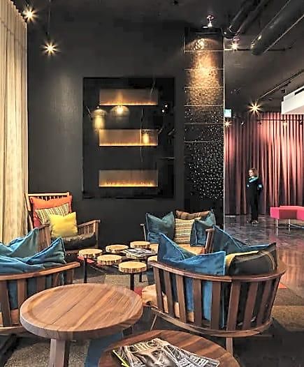 Alt Downtown 3*