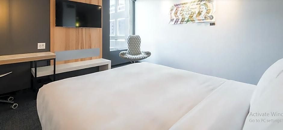 Alt Downtown Hotel