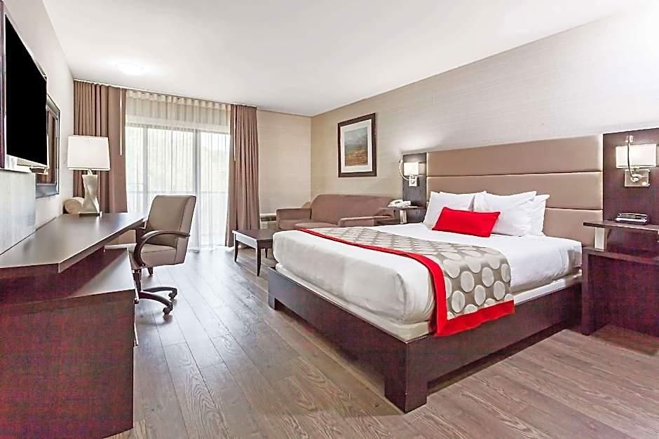 Hotel Ramada By Wyndham On The Rideau Ottawa