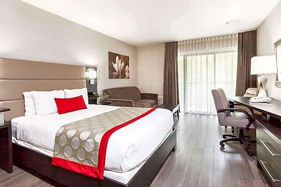 Ramada By Wyndham On The Rideau Hotel Ottawa