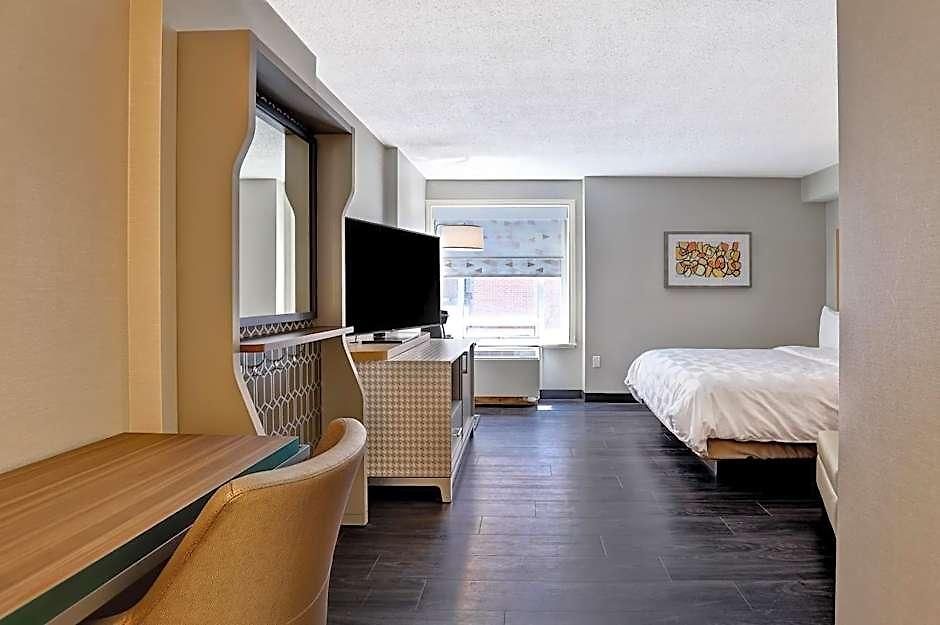 - Dwtn - Parliament Hill By Ihg Ottawa