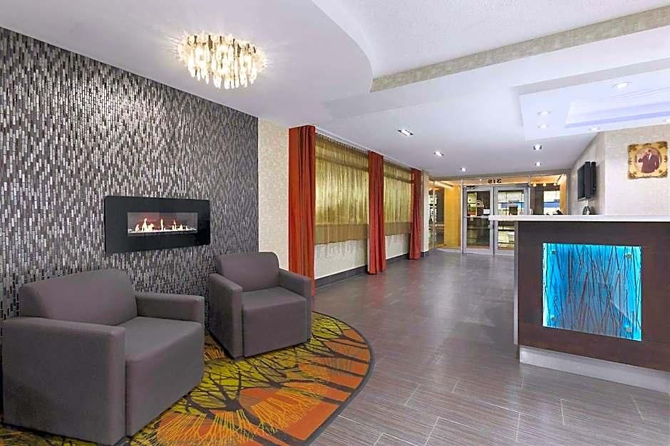 Days By Wyndham Hotel