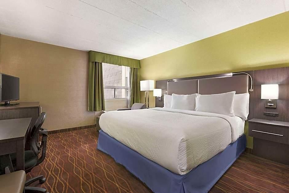 Hotel Days By Wyndham Ottawa