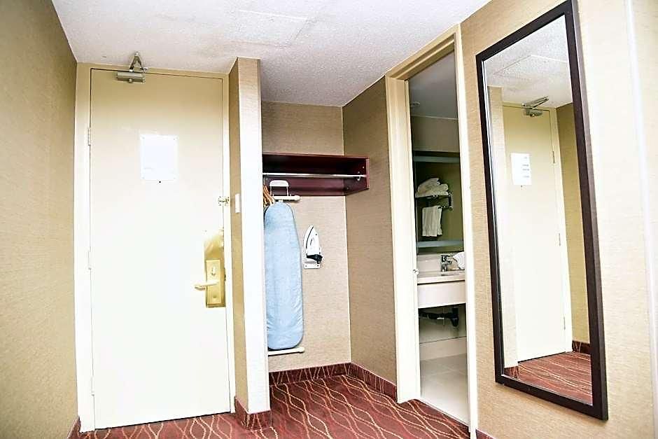Days By Wyndham Hotel 3*