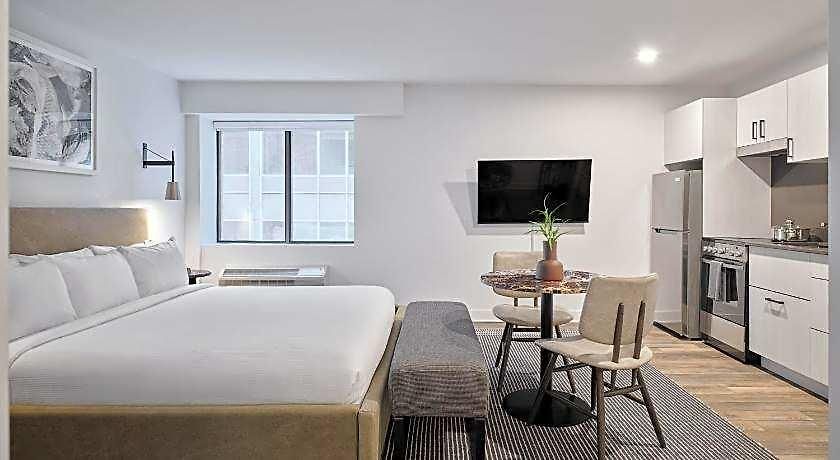 Capital Hill & Hotel Ottawa