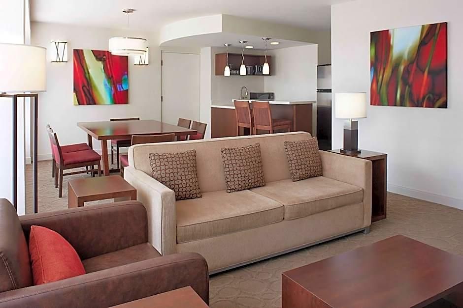 Delta By Marriott Centre Hotel Ottawa
