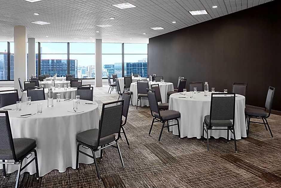Delta By Marriott Centre 4* Ottawa