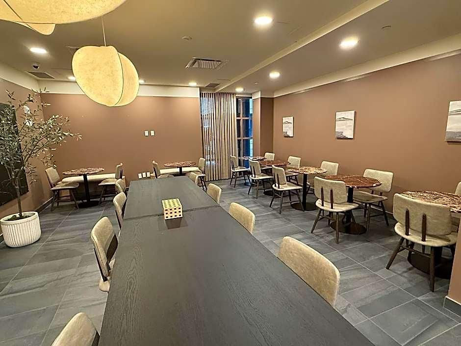 The Ora Hotel, BW Signature Collection 3*