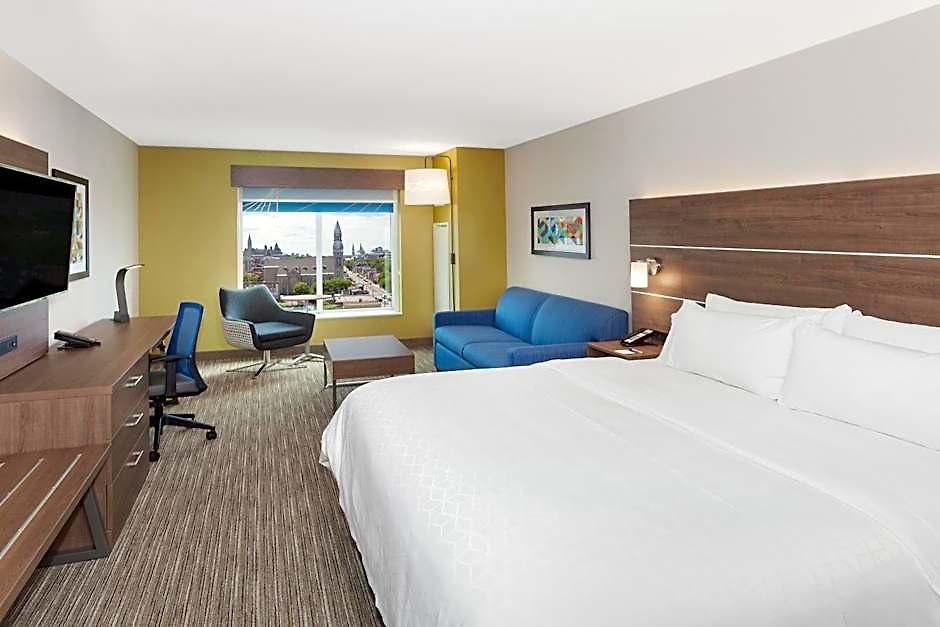 Express & Downtown East By Ihg 3*