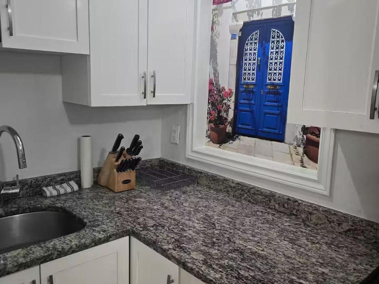 Suitestay Apartment *