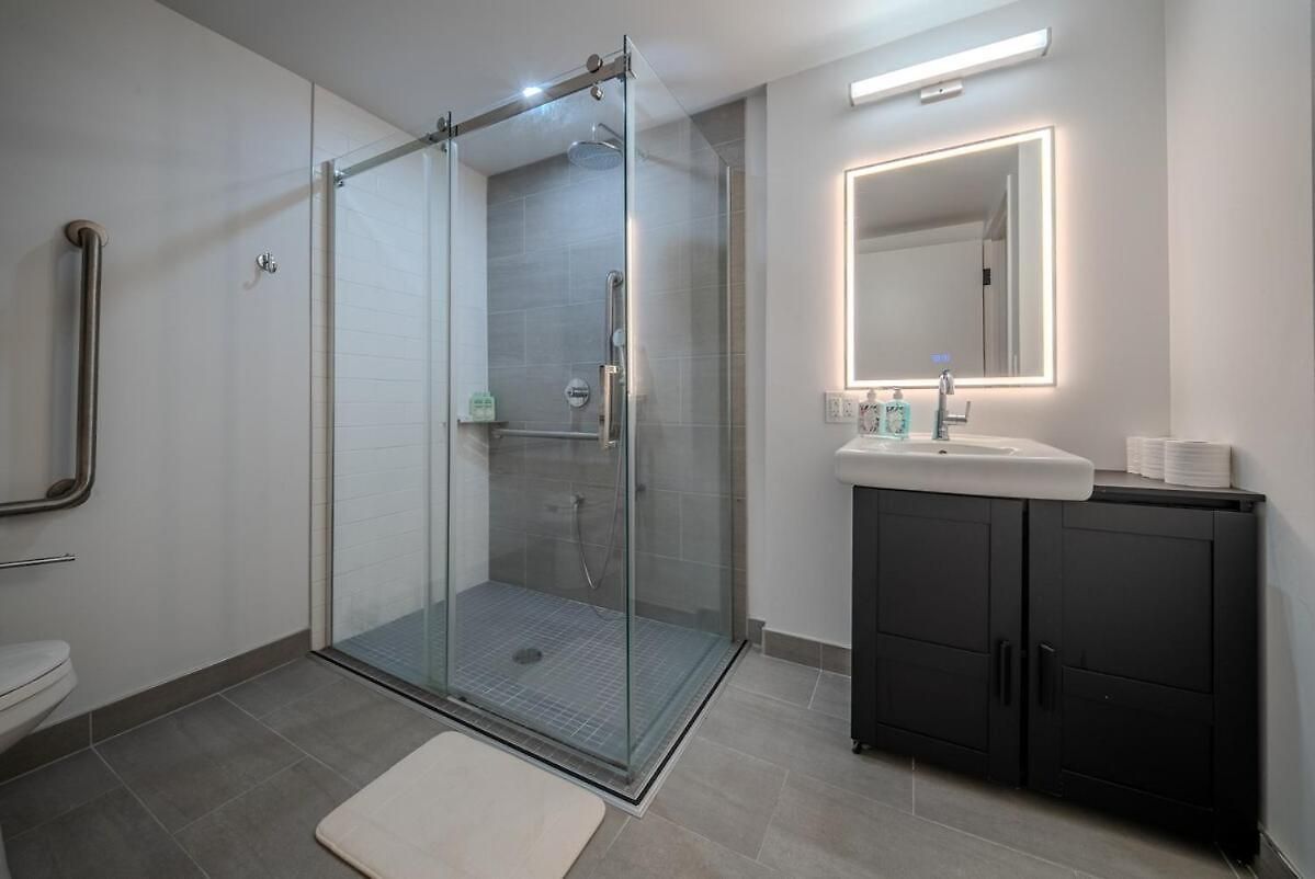Apartment In The Heart Of Westboro Ottawa
