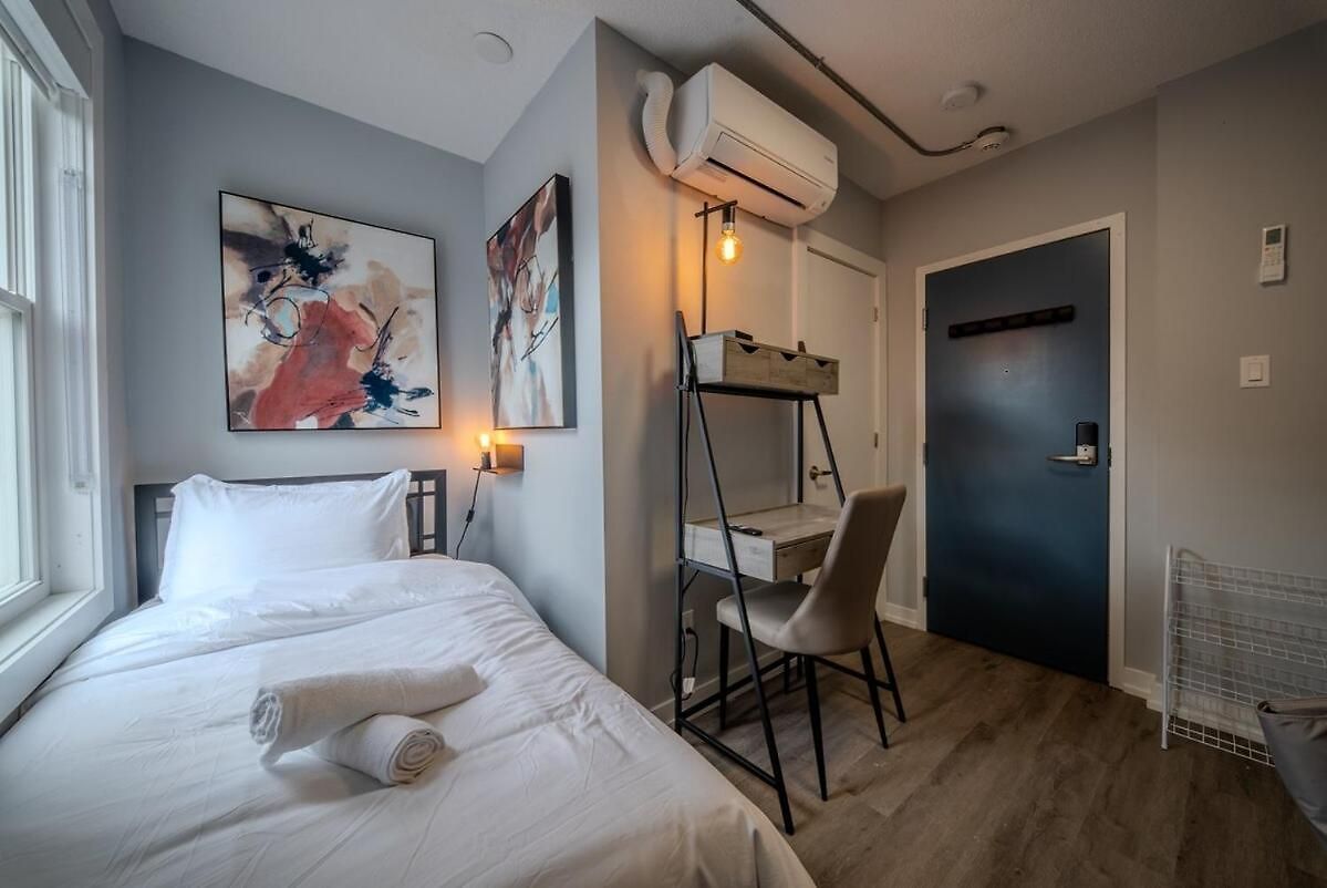 Cozy Downtown 5 Min To U Of * Ottawa