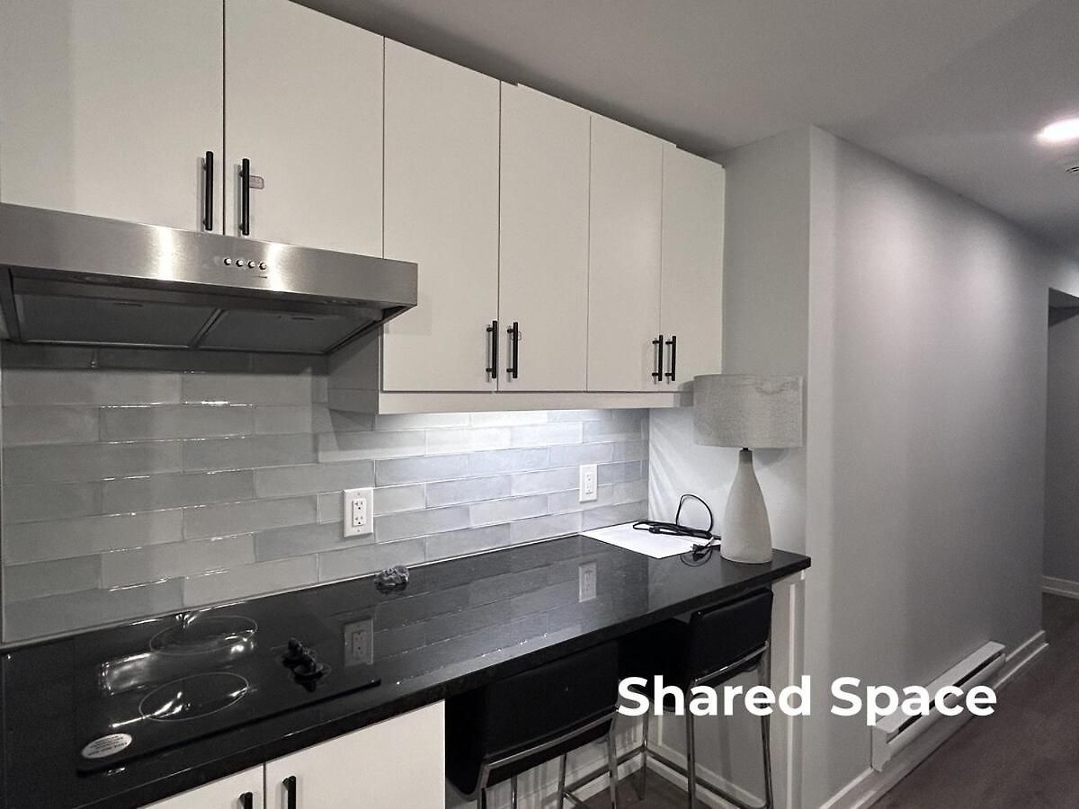 Downtown 5 Mins To U Apartment *