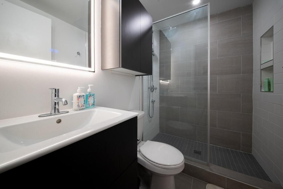 Apartment In The Heart Of Westboro Ottawa
