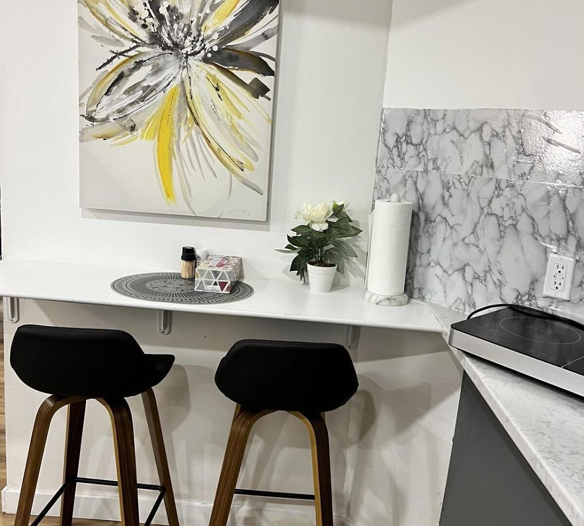 Elegant Basement In Barrhaven, Apartment Ottawa