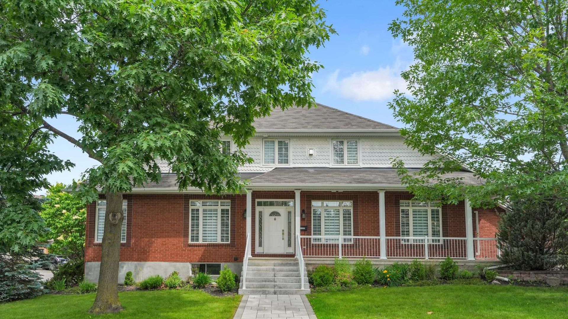 Executive House Close To Hospital Campus And Cheo *