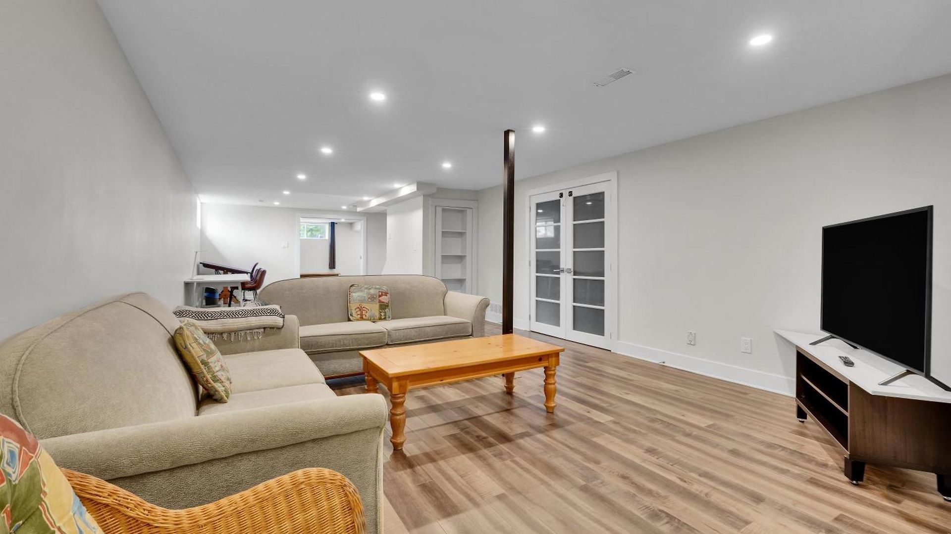 Executive House Close To Hospital Campus And Cheo