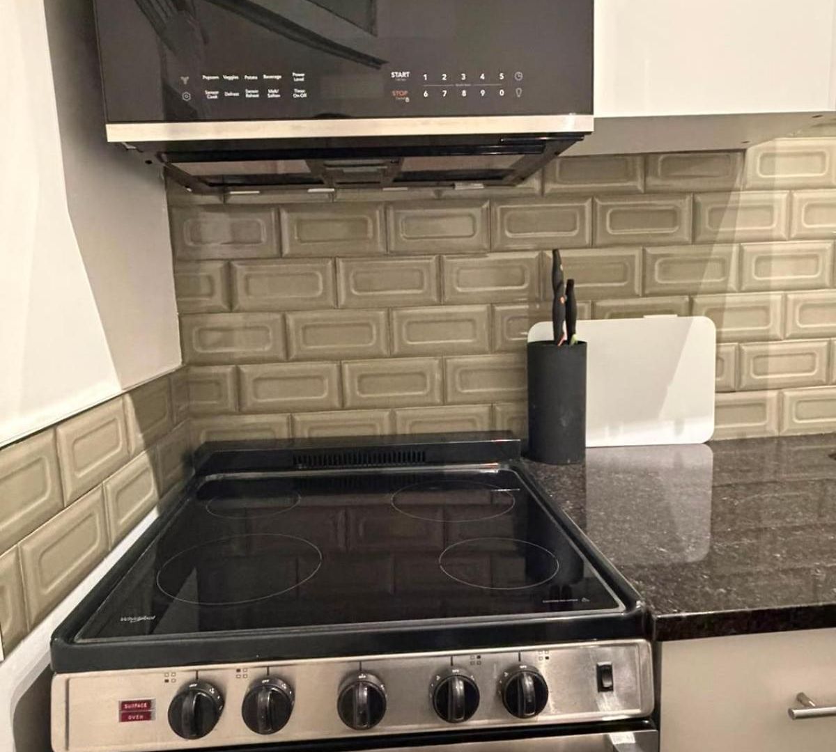 Cozy 1br Unit Steps To Uottawa * Ottawa