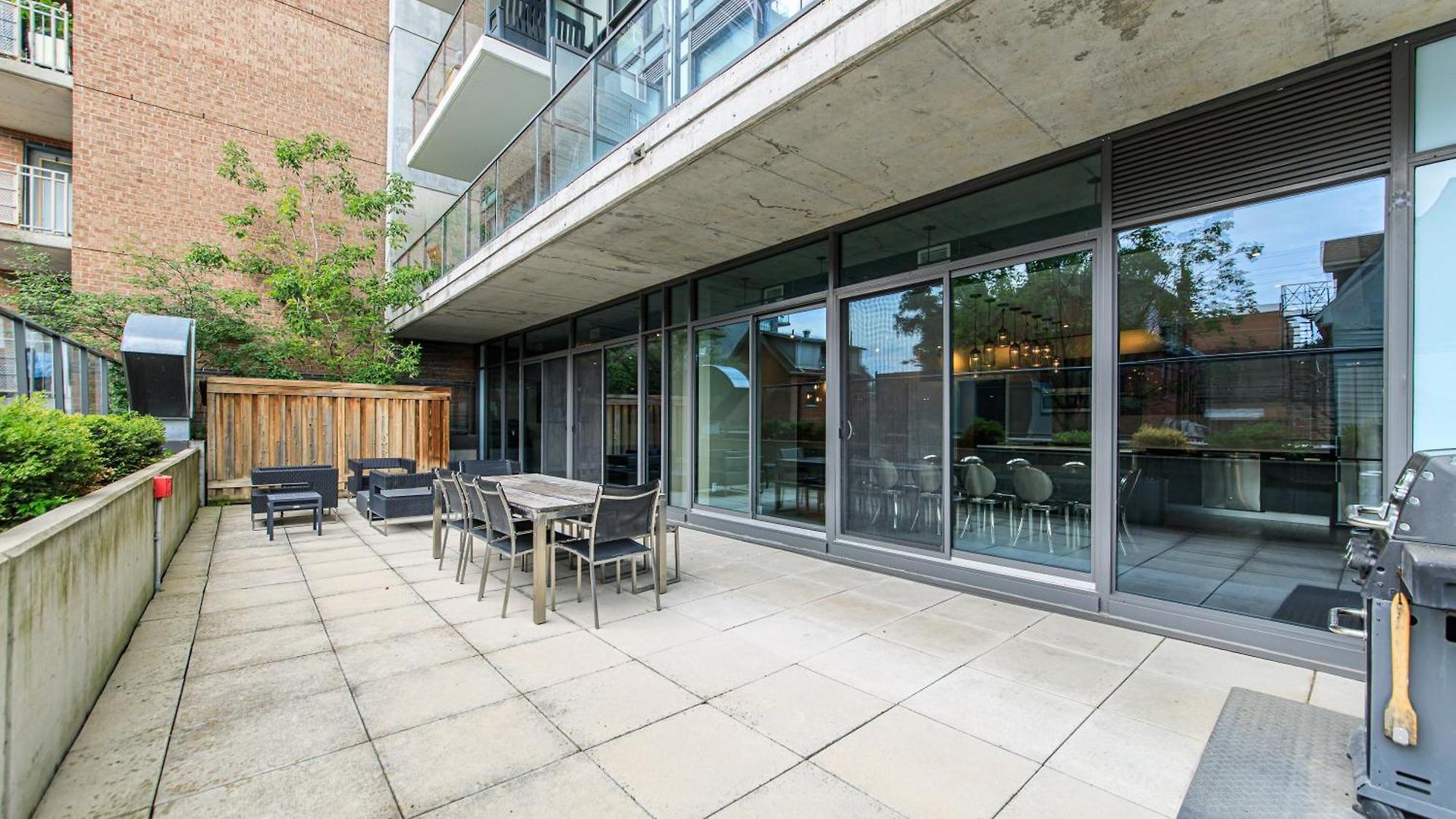 Apartment Furnished Short Term Sept 8 To Sept 30 Vancouver 2 Bedrooms 1 Bath *