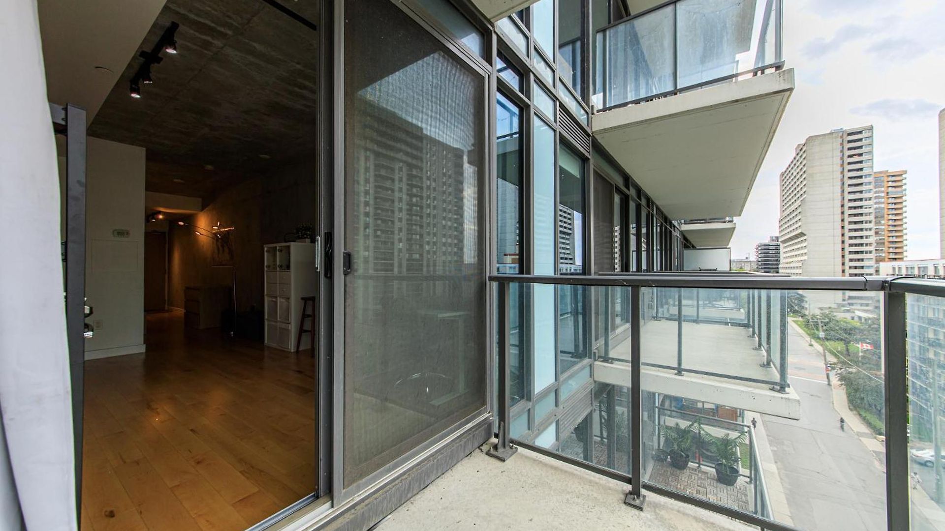 Apartment Furnished Short Term Sept 8 To Sept 30 Vancouver 2 Bedrooms 1 Bath