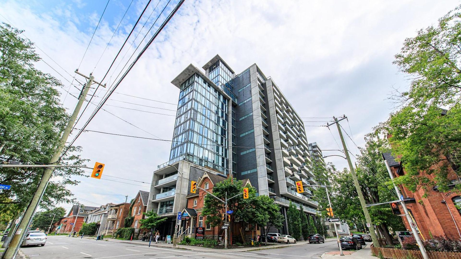 Furnished Short Term Sept 8 To Sept 30 Vancouver 2 Bedrooms 1 Bath Ottawa