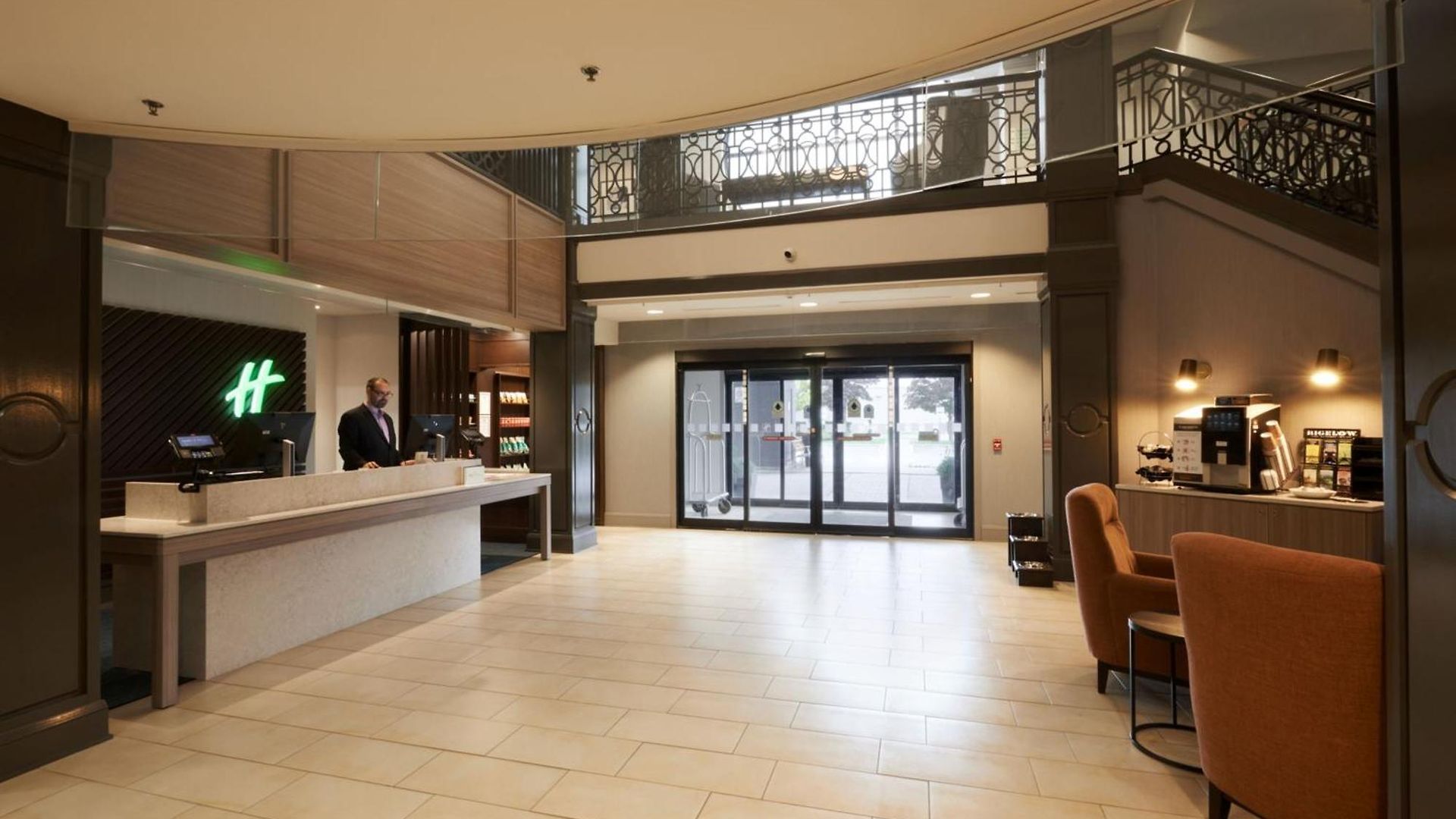 & Kanata By Ihg Hotel