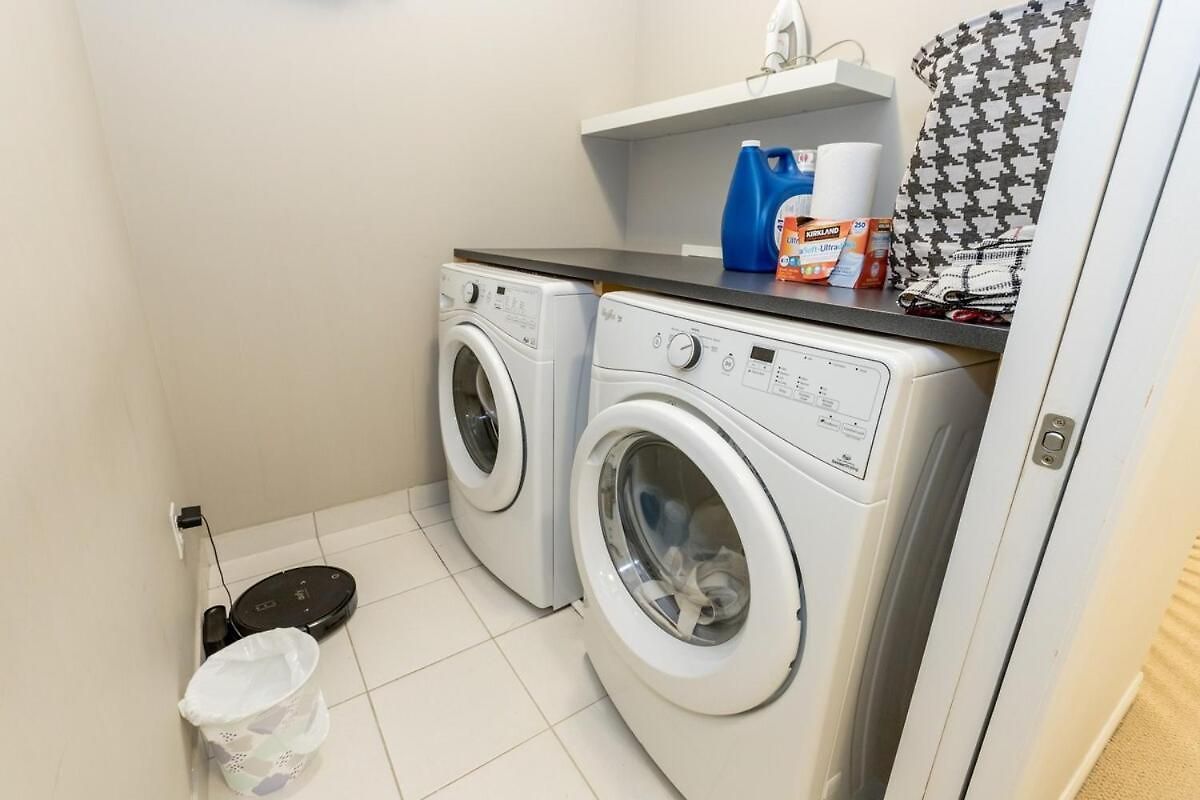 4br Family With Free Parking * Ottawa