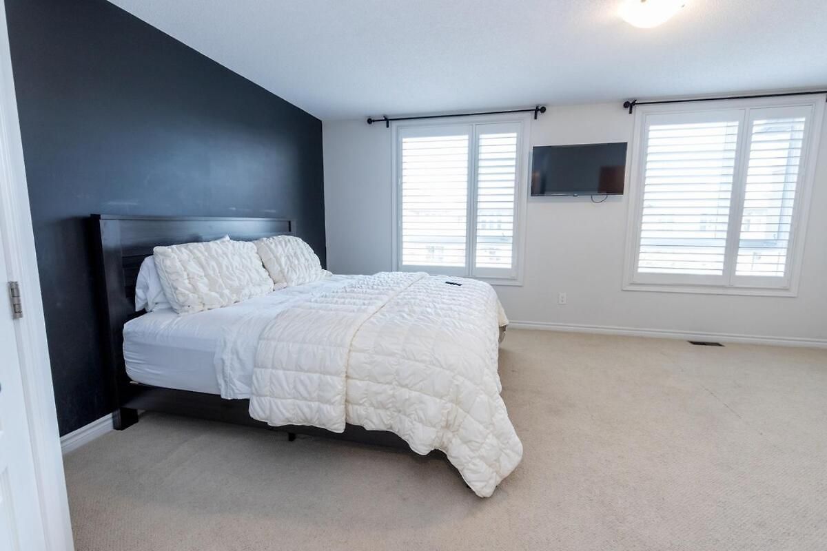 Apartment 4br Family With Free Parking Ottawa