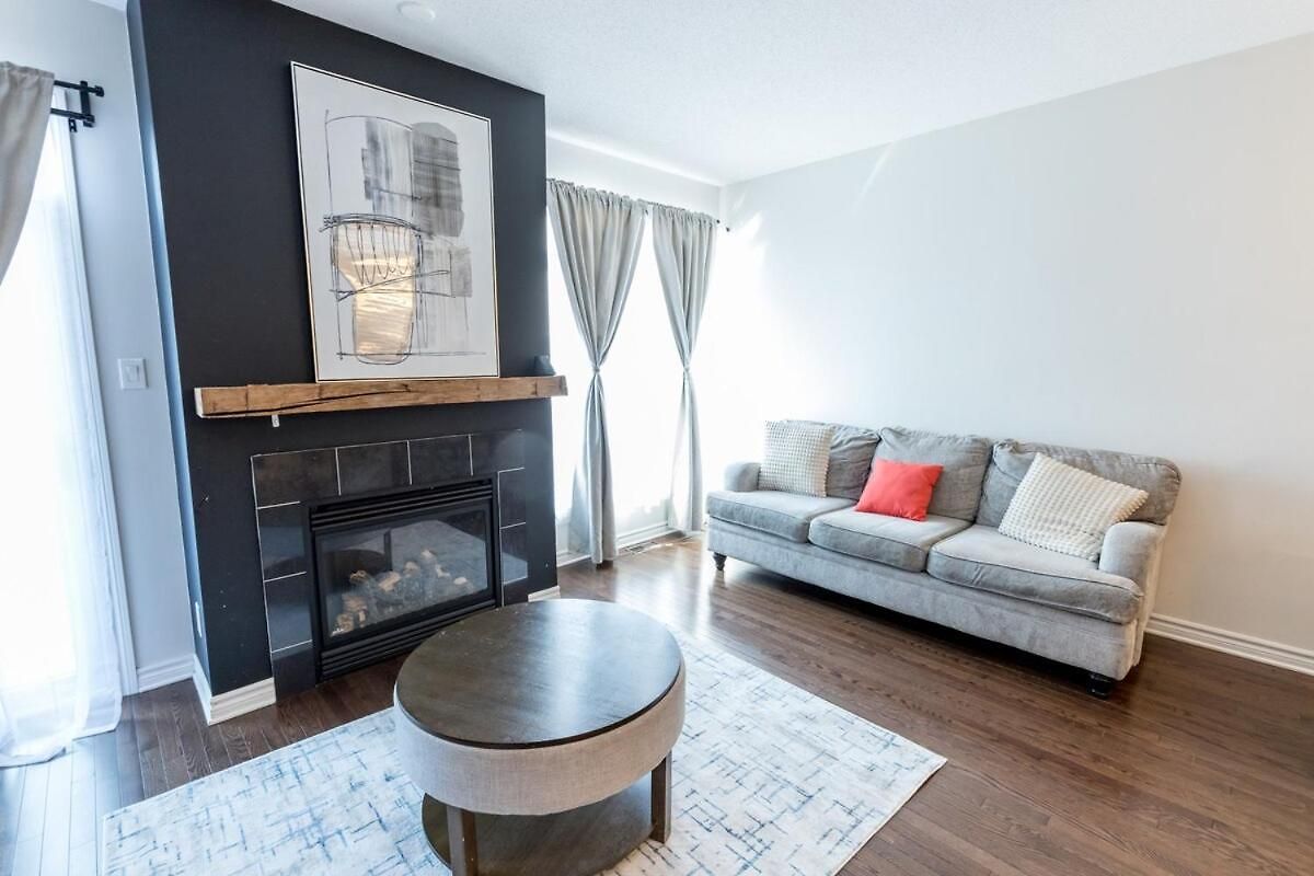 Apartment 4br Family With Free Parking Ottawa