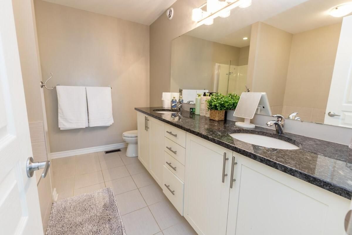 4br Family With Free Parking * Ottawa
