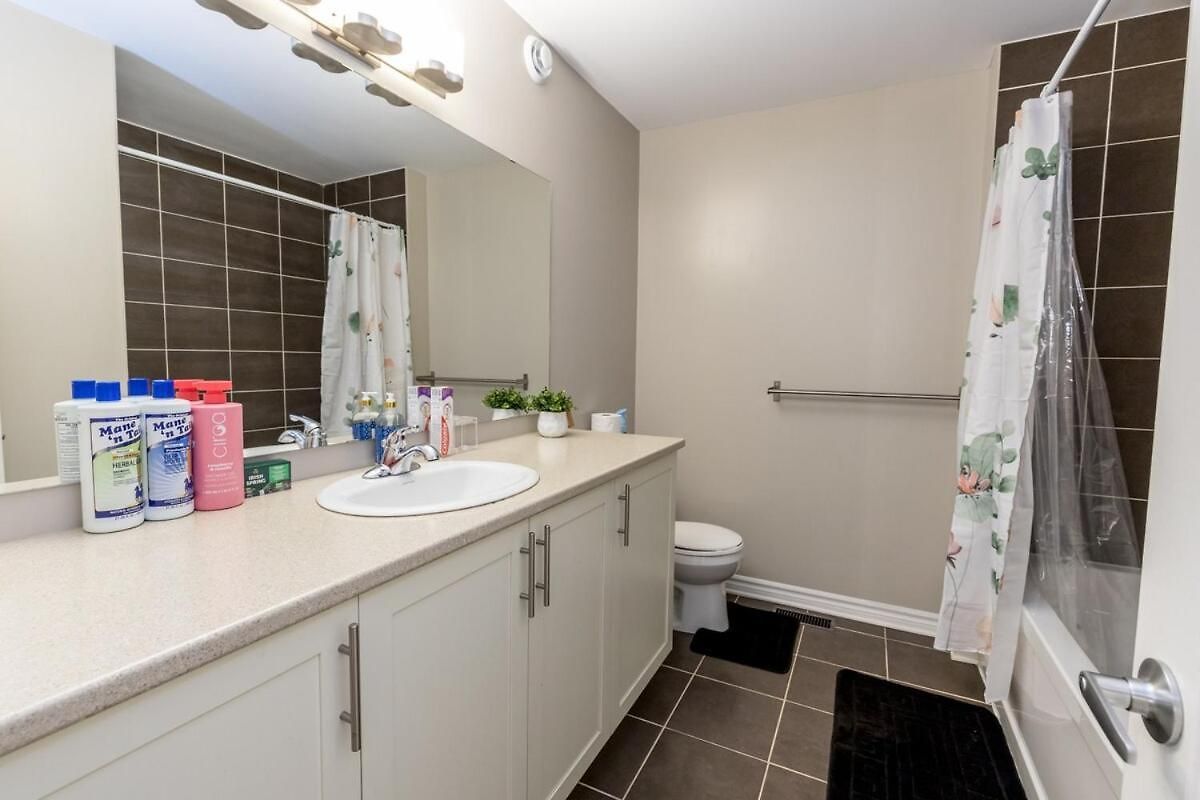 4br Family With Free Parking *