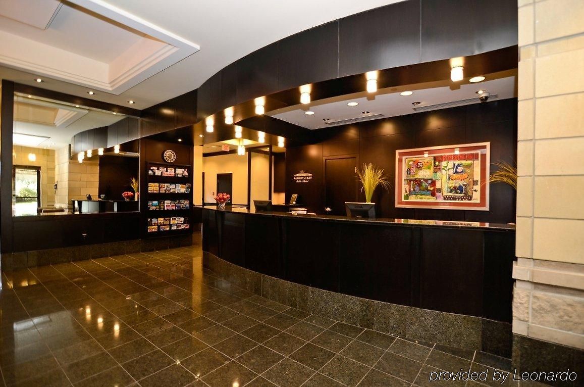 At Bay Hotel 3*