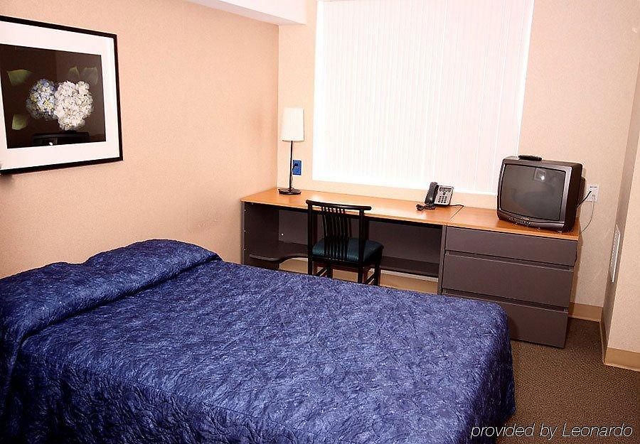 Aparthotel Residence & Conference Centre - Ottawa West