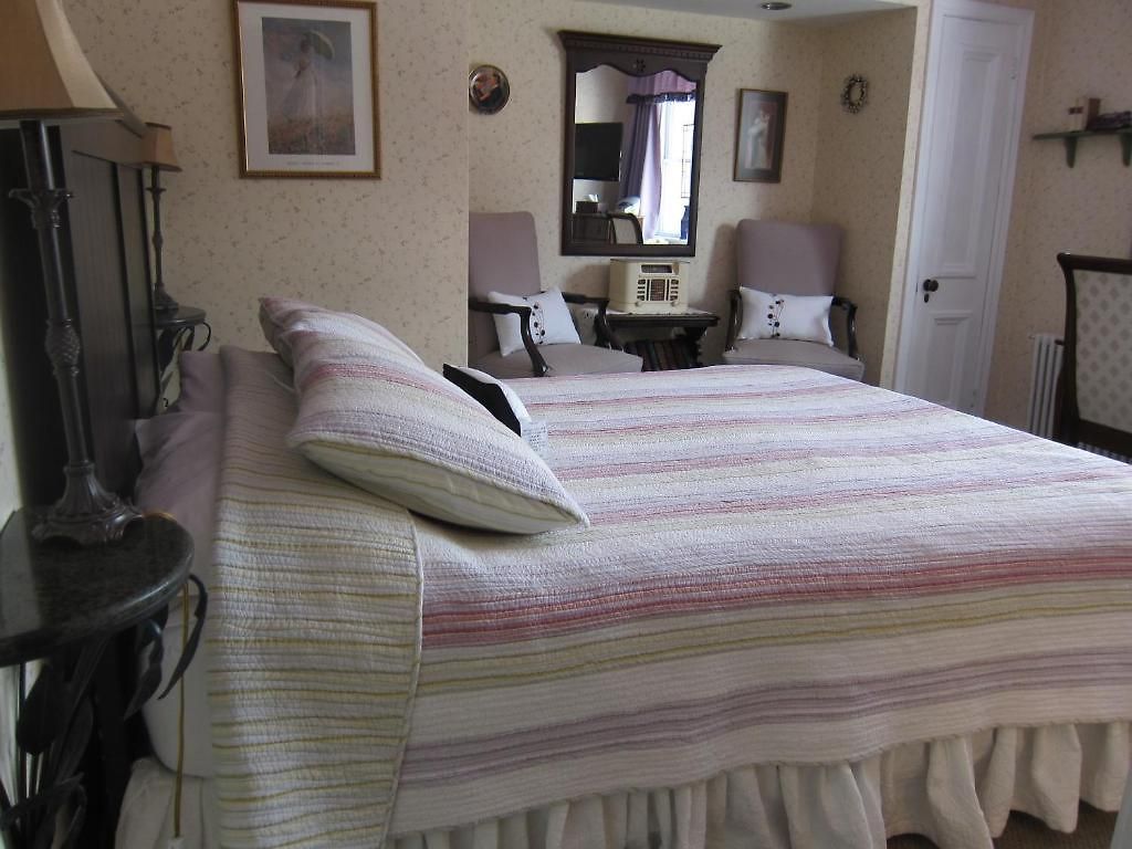 Mcgee's Bed & Breakfast Ottawa
